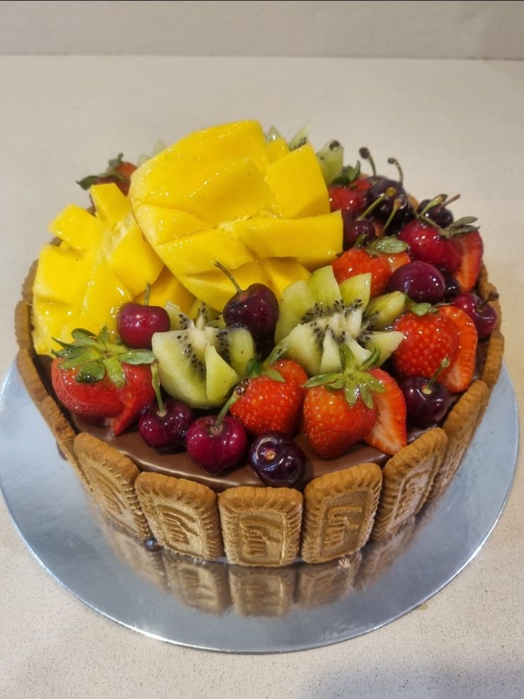 Custom Cake - Fruit Topped